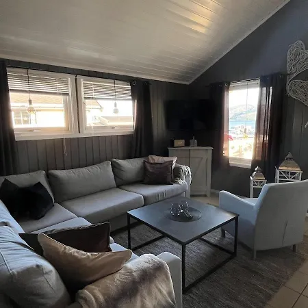 Σπίτι διακοπών Sjohus Med En Praktfull Utsikt *