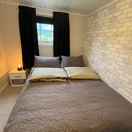 Nyaraló Sjohus Med En Praktfull Utsikt